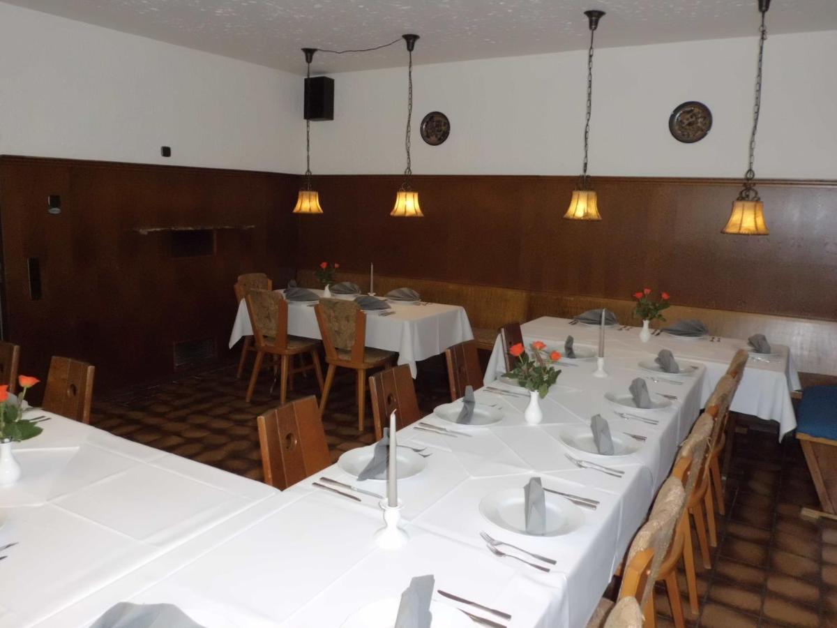 Hotel Restaurant Zur Pfanne Urbar  Экстерьер фото