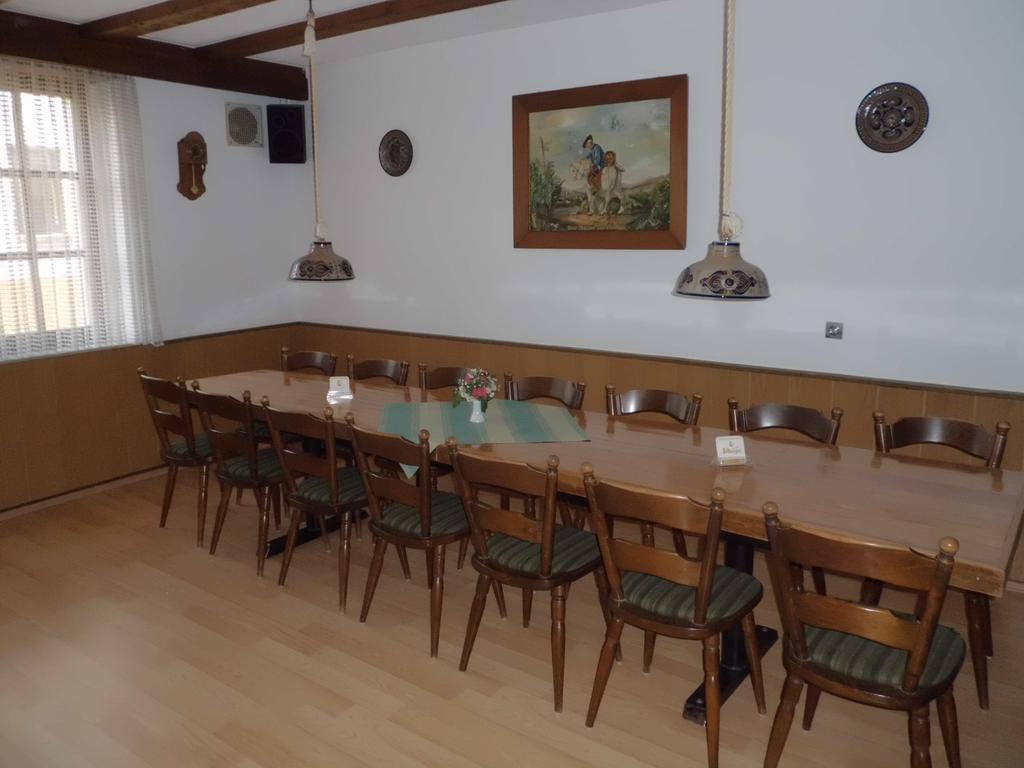 Hotel Restaurant Zur Pfanne Urbar  Экстерьер фото